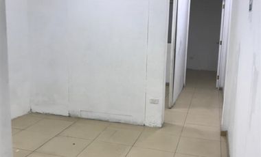 Casa en venta de tres pisos en pleno centro de Iquique 222m2