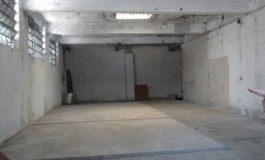 Galpón 310m2 En 1 Planta Fza. Motriz: T2, Zonif: R2b2 - Mataderos