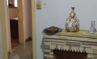 casa reciclada de 3 ambientes con cochera OPORTUNIDAD