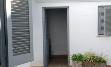 casa reciclada de 3 ambientes con cochera OPORTUNIDAD