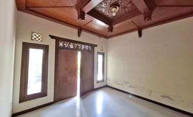 Rumah Asri Nuansa Jawa di Padukuhan Lojajar Jogja