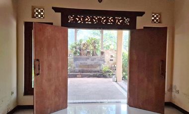 Rumah Asri Nuansa Jawa di Padukuhan Lojajar Jogja