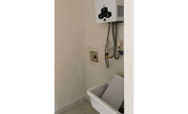 ALQUILER APARTAMENTO LAS ACACIAS