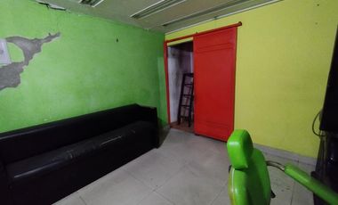 casa-local en venta en la cabrera. Cod V2519