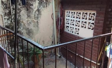 casa-local en venta en la cabrera. Cod V2519