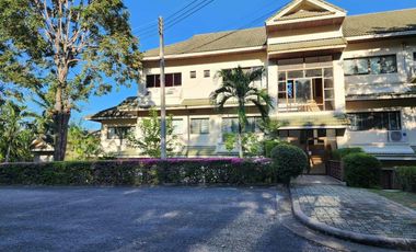 Topfloor Golf Condo in Hua Hin at Palm Hills Golf Resort