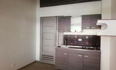 local en arriendo en yumbo. Cod A82318
