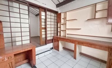 Di Sewakan Rumah 5 Kamar di Pusat Kota Jl. Muara Barat Bandung