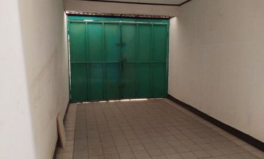 Di Sewakan Rumah 5 Kamar di Pusat Kota Jl. Muara Barat Bandung
