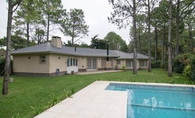Codigo 641 - Pinamar -  Zona Norte - Pileta - Casa En Alquiler