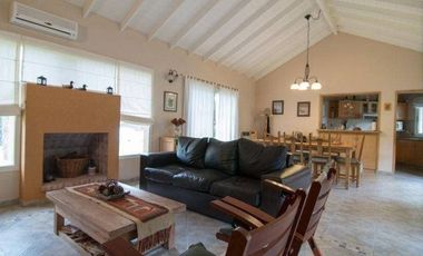Codigo 641 - Pinamar -  Zona Norte - Pileta - Casa En Alquiler