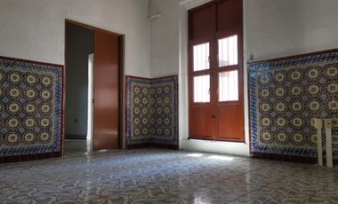 Casa adecuada para oficina en el centro de Veracruz 4 privados y area de trabajo