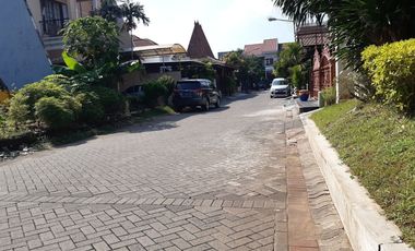 Tanah siap bangun dekat polda dan masjid agung sby, komplek elite harga ekonomis nett
