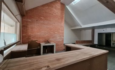 Rumah Komersil Dijual/Disewa Lokasi Strategis di Tebet Jaksel