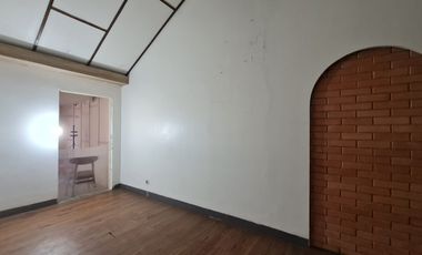 Rumah Komersil Dijual/Disewa Lokasi Strategis di Tebet Jaksel