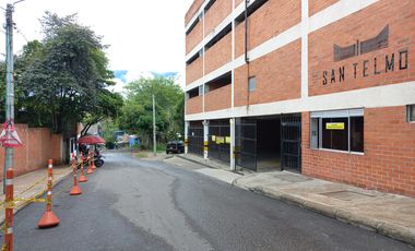 apartamento en arriendo en conjunto residencial santelmo piso 5. Cod A13863