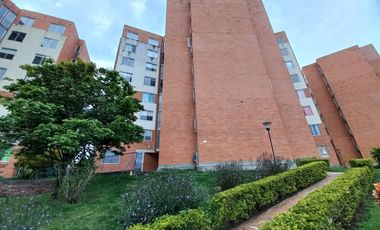 apartamento en arriendo en conjunto residencial santelmo piso 5. Cod A13863