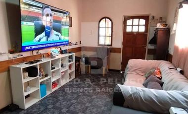 VENTA CASA 4 AMBIENTES. LIBERTAD, MERLO. ZONA OESTE. BUENOS AIRES.
