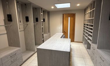 NORTE EN LA HERRADURA EXCELENTE CASA CON AMPLIOS ESPACIOS Y EXCLENTE UBICACION