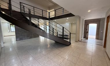 NORTE EN LA HERRADURA EXCELENTE CASA CON AMPLIOS ESPACIOS Y EXCLENTE UBICACION