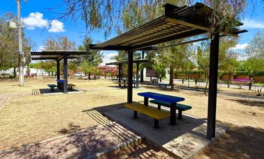 NORTE EN LA HERRADURA EXCELENTE CASA CON AMPLIOS ESPACIOS Y EXCLENTE UBICACION