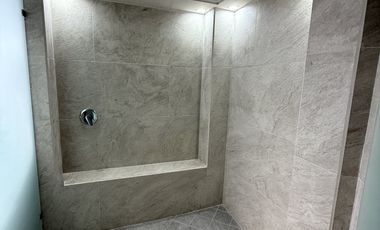 NORTE EN LA HERRADURA EXCELENTE CASA CON AMPLIOS ESPACIOS Y EXCLENTE UBICACION