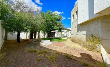 NORTE EN LA HERRADURA EXCELENTE CASA CON AMPLIOS ESPACIOS Y EXCLENTE UBICACION