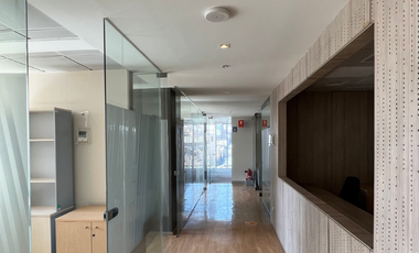 Oficina en Arriendo en Huerfanos con San Antonio