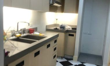 Condominium 2 Bedrooms: 2BR Condo For Sale in Edades Tower and Garden Villas Rockwell Makati City