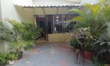 casa en venta en ciudad jardín. Cod V12301