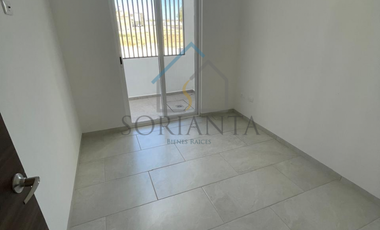 Casa en venta al poniente de la ciudad