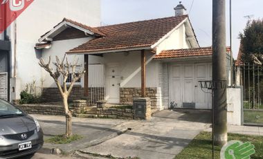 Casa en venta de 3 dormitorios c/ cochera en Rivadavia Bernardino