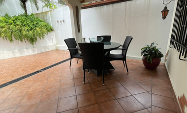 VENTA CASA RESIDENCIAL DOÑA VILLA EN HATO PINTADO -(4)