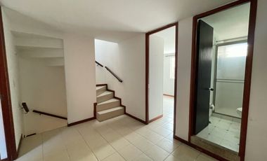 apartamento en arriendo en valle del lili. Cod A4097