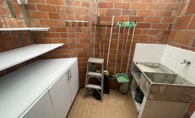 apartamento en arriendo en valle del lili. Cod A4097