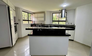 casa en arriendo en alcazarez. Cod A776284