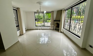 casa en arriendo en alcazarez. Cod A776284