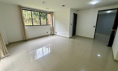 casa en arriendo en alcazarez. Cod A776284