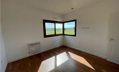 Casa en Rumencó Joven a estrenar.