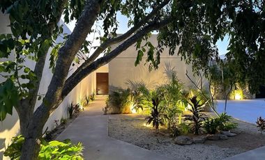 Casa de una sola planta con piscina en Cholul Yucatán