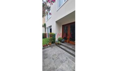 En Venta Linda Casa Moderna En Miraflores