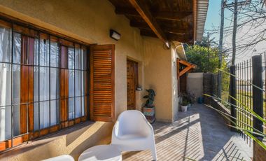 En venta -  Casa 2 dormitorios - Barrio Beaudrix , Roldan.