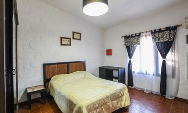 En venta -  Casa 2 dormitorios - Barrio Beaudrix , Roldan.