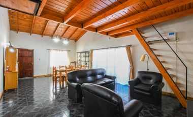 En venta -  Casa 2 dormitorios - Barrio Beaudrix , Roldan.