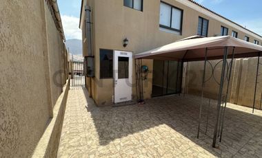 ARRIENDO HERMOSA CASA EN EXCELENTE SECTOR DEL NORTE