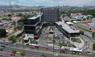 Renta de Oficinas sobre 5 de Febrero Edicio Corporativo AAA, Santiago de Querétaro Centro