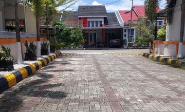 rumah di jual di jl gulama type 90 3 menit ke living word