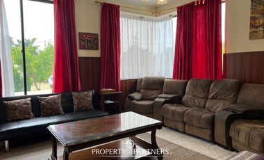 Parcela con casa en sector La Princesa