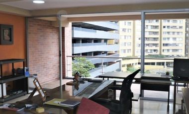 PR12390 SE VENDE OFICINA EN SECTOR DE LAS PALMAS, EL POBLADO