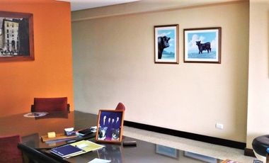 PR12390 SE VENDE OFICINA EN SECTOR DE LAS PALMAS, EL POBLADO